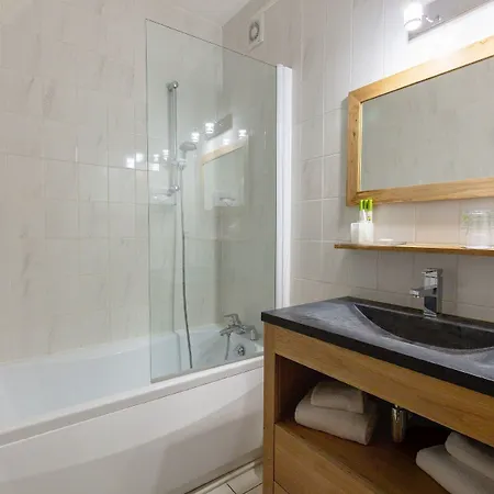 Restaurant Le Grand Large - Face A La - Ile De Re 3*