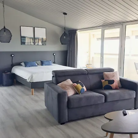 Restaurant Le Grand Large - Face A La - Ile De Re Hotel Rivedoux-Plage