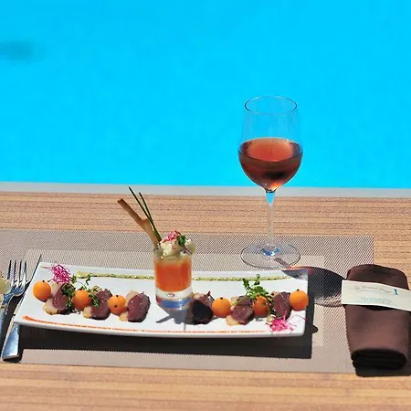 Restaurant Le Grand Large - Face A La - Ile De Re Hotel Rivedoux-Plage