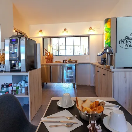 Restaurant Le Grand Large - Face A La - Ile De Re Hotell 3*