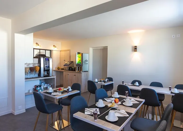 Hotel Restaurant Le Grand Large - Face à La - Ile De Ré