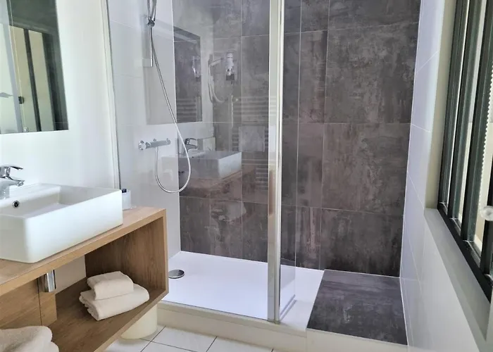 Restaurant Le Grand Large - Face à La - Ile De Ré Rivedoux-Plage