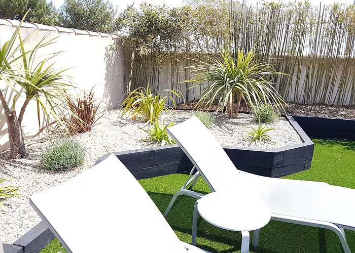 Hotel Restaurant Le Grand Large - Face à La - Ile De Ré