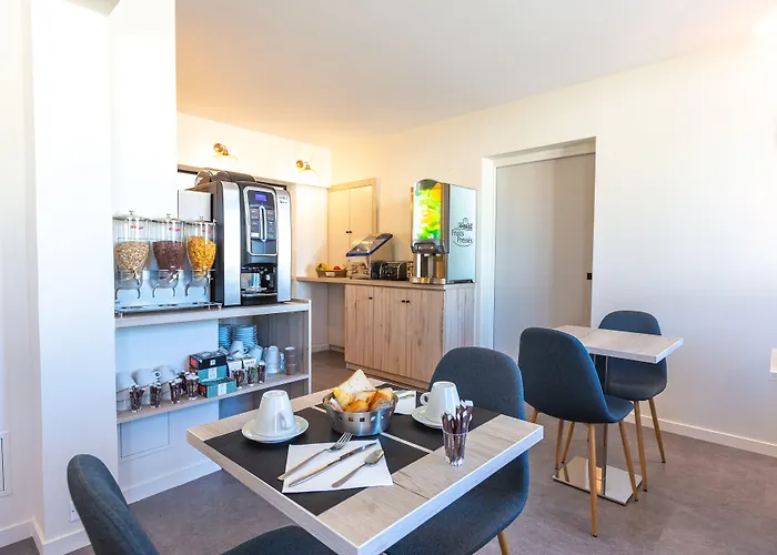 Hotel Restaurant Le Grand Large - Face à La - Ile De Ré 3*