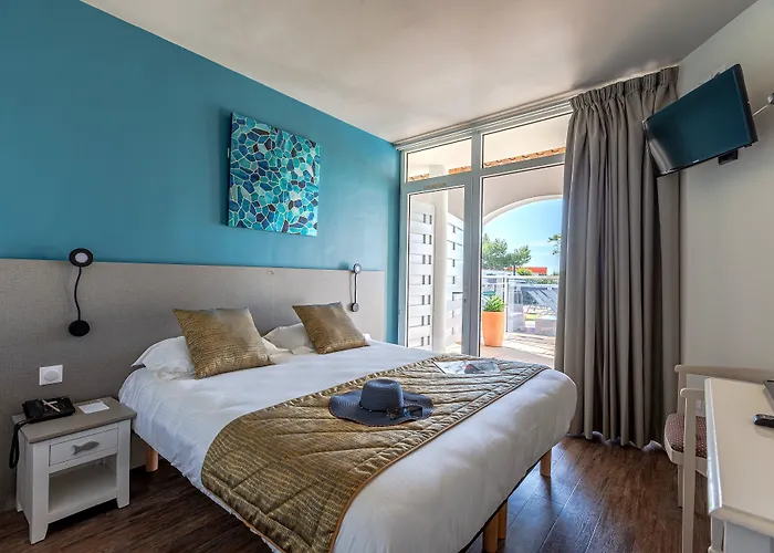 Restaurant Le Grand Large - Face à La - Ile De Ré Hotel Rivedoux-Plage