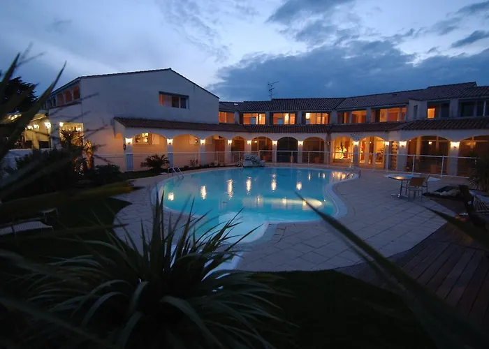 Restaurant Le Grand Large - Face à La - Ile De Ré 3*