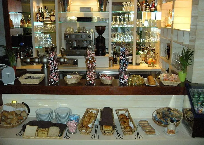 Restaurant Le Grand Large - Face à La - Ile De Ré Rivedoux-Plage