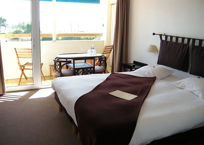 Restaurant Le Grand Large - Face à La - Ile De Ré 3*